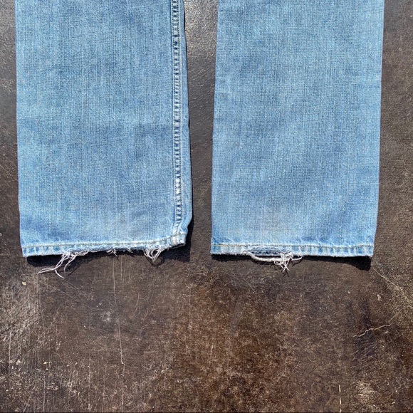 Levi’s 514–Nicely Worn Condition-Slim - Picture 8 of 8